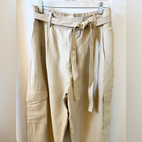WILFRED, Aritzia Linen Pleated Cargo Pants, Cropped w/ Tie Belt - size 10 - Picture 3 of 8